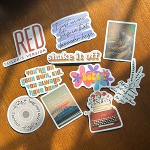 Three-piece Taylor swift sticker pack!🩷